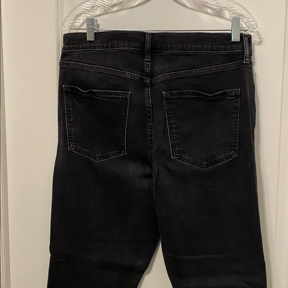 GAP Vintage Slim High Rise Jeans - black
Size 32/14 - Picture 4 of 5